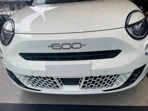 Fiat 600 hybrid 1.2 E-Dct 2026