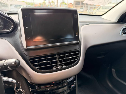 Peugeot 208 1.6 5p Feline 2020