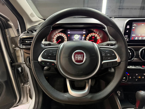 Fiat Cronos 1.8 PRECISION AT L18 2019