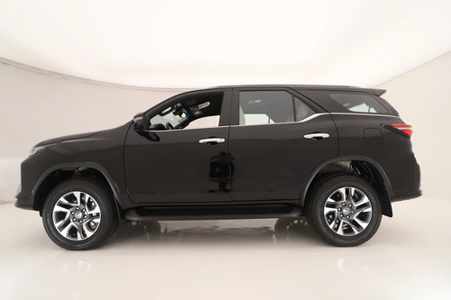 Toyota SW4 2.8 Tdi Diamond 4X4 6At 7As 2026