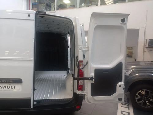 Renault Master 2.3 L1H1 (8M3) 2026