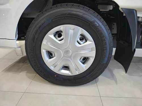 Kia K2500 2.5 Caja 2026