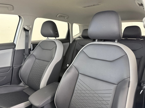 Volkswagen Taos 1.4 250 TSI COMFORTLINE TIPTRONIC L24 2024