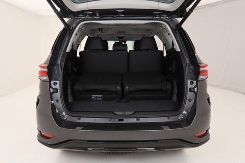 Toyota SW4 SW4 SRX AT 2026