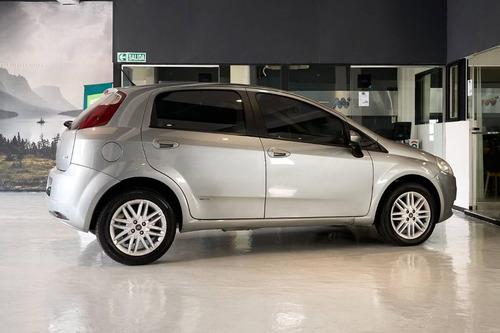 Fiat Punto 1.6 Essence 2011