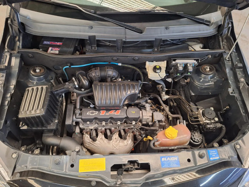 Chevrolet Agile 1.4 Ls 2015