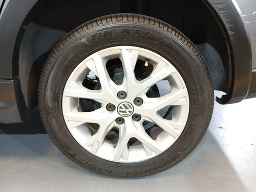 Volkswagen Suran 1.6 Highline L/15 2015