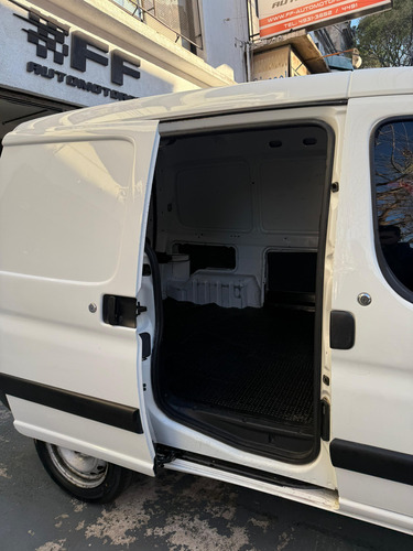 Peugeot Partner 1.6 Hdi Furgon Confort 2014