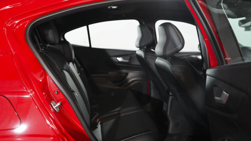 Fiat FASTBACK 1.3 T270 At6 2026