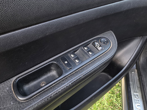 Peugeot 307 2.0 Hdi Xs Premium 110cv 2008