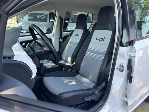 Volkswagen Up! 1.0 Move Up! 75cv 5 p 2015
