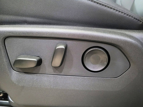 Chevrolet Silverado 5.3 V8 4X4 Z71 TRAIL BOSS AT10 2026