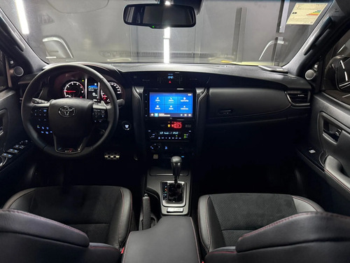 Toyota SW4 2.8 TDI 4X4 GR-S AT6 2026