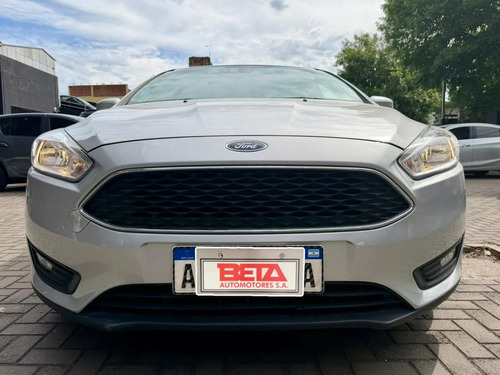 Ford Focus 1.6 S 5P L16 2016