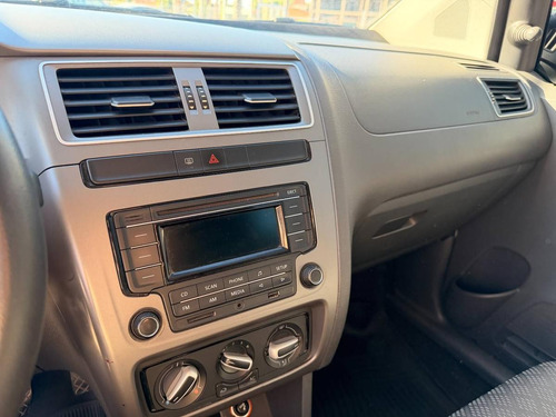 Volkswagen Suran 1.6 Comfortline L15 2015