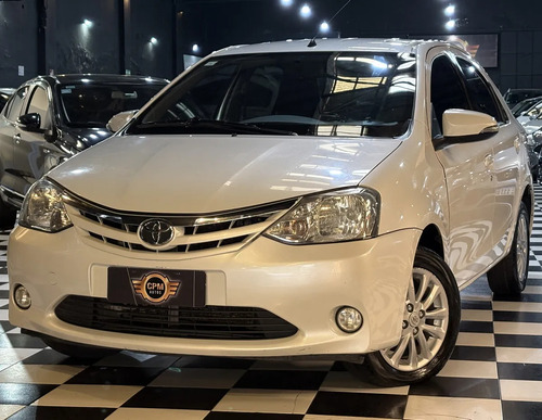 Toyota Etios 1.5 Sedan Xls 2016