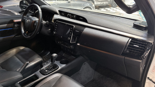 Toyota Hilux Pick-Up 2.8 Cd Conquest 204Cv 4X4 At 2023