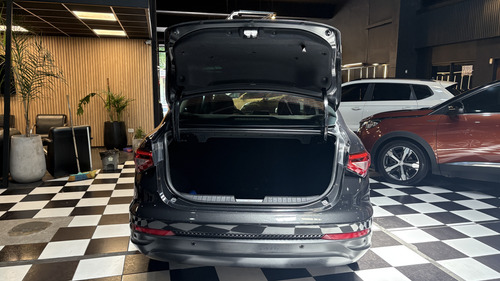 Fiat Cronos 1.8 16v Precision 2018