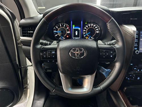 Toyota SW4 TDI SRX AT 2020