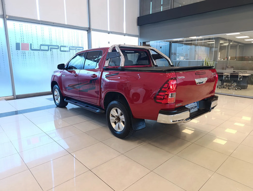 Toyota Hilux Pick-Up 2.8 Cd Srv 177cv 4x2 2017