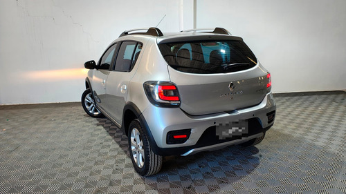 Renault Sandero Stepway 1.6 Privilege 105cv 2017