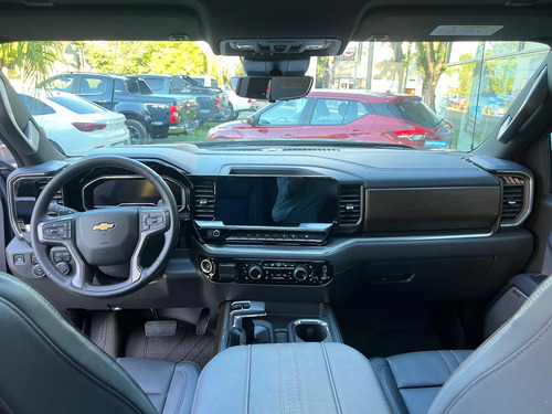 Chevrolet Silverado 5.3 V8 High Country 2025