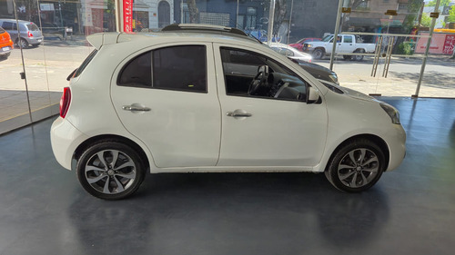 Nissan March 1.6 Advance Media Tech 107cv Mt 2017
