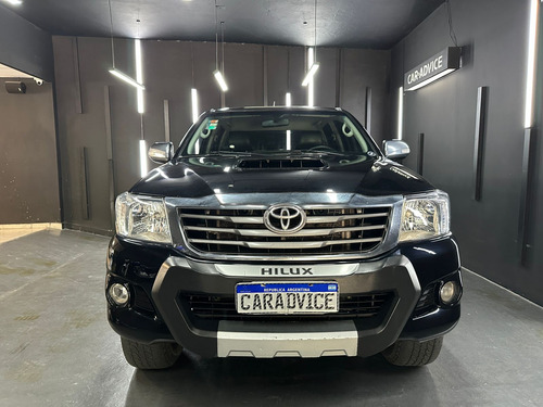 Toyota Hilux 3.0 TDI 4X4 DC LIMITED AT L14 2015