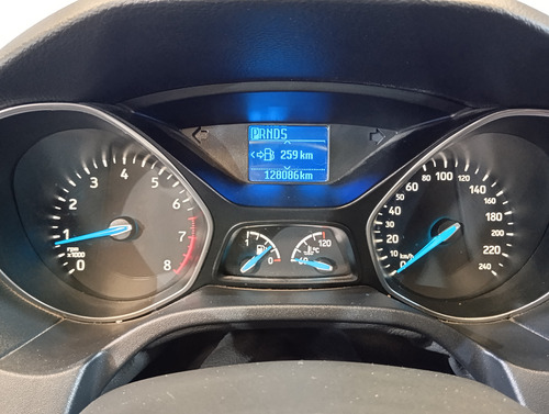 Ford Focus 2.0 5 P Se Plus Powershift L/16 2016