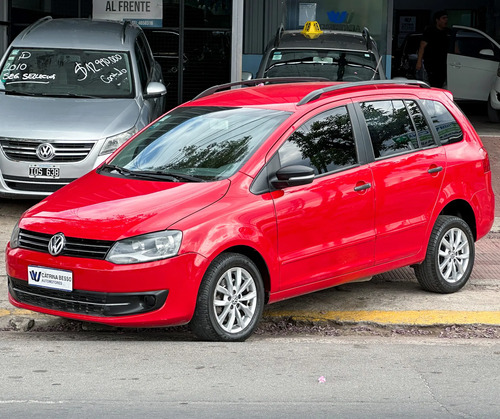 Volkswagen Suran 1.6 Comfortline 101cv 2014