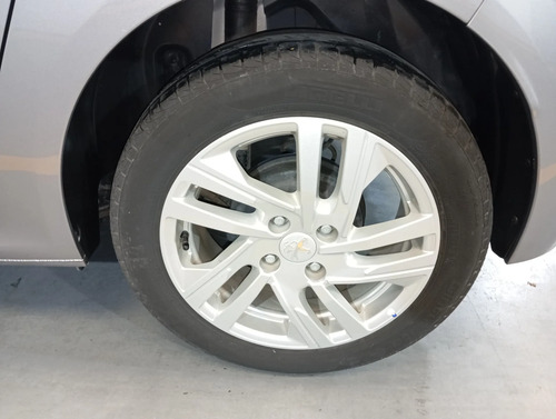 Peugeot 208 L/23 1.6 Active Pack Tiptronic 2024