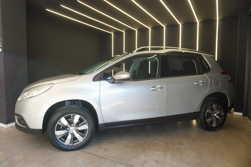 Peugeot 2008 1.6 Feline 2017