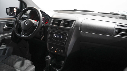 Volkswagen Suran 1.6 Comfortline 2017