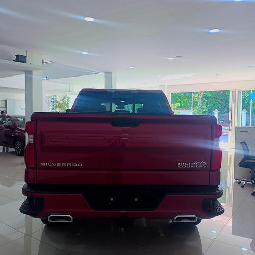 Chevrolet Silverado 5.3 V8 High Country 2026