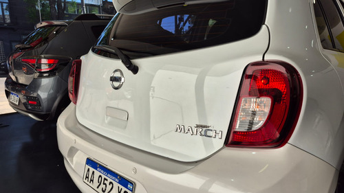 Nissan March 1.6 Advance Media Tech 107cv Mt 2017