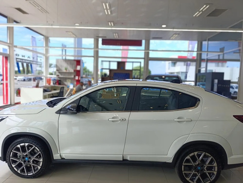 Fiat FASTBACK 1.3 T270 At6 2026