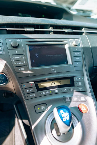 Toyota Prius 1.8 Cvt L12 2013