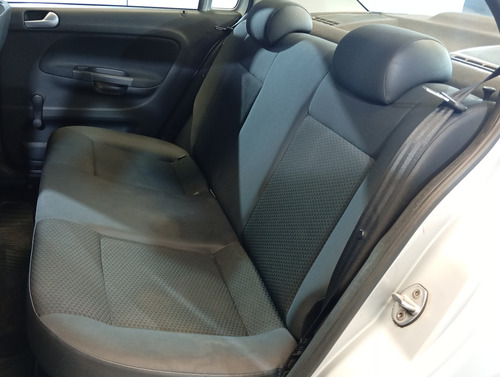 Volkswagen Voyage 1.6 Trendline L/17 2018