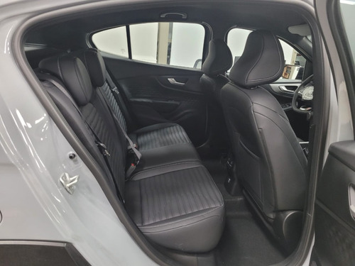 Fiat FASTBACK 1.3 T270 At6 2024