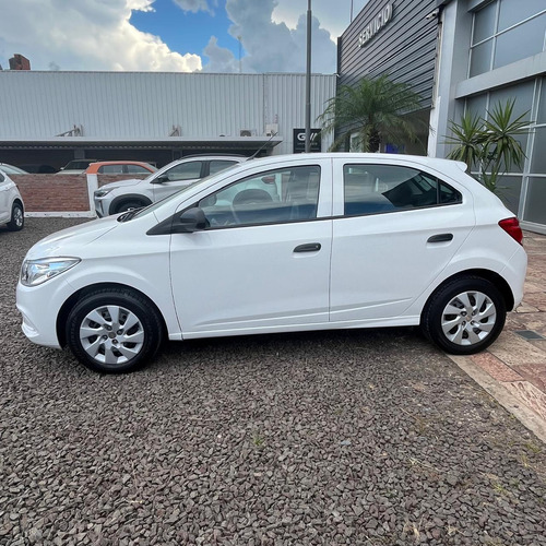 Chevrolet Onix 1.4 Lt Mt 98cv 2015