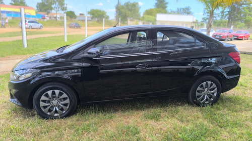 Chevrolet Onix plus 1.4 Black Edition 2022