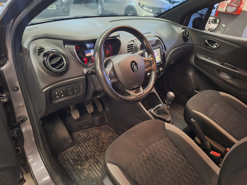 Renault Captur 2.0 Zen 2022