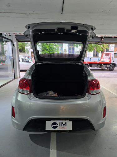 Hyundai Veloster 1.6 130cv At 2014