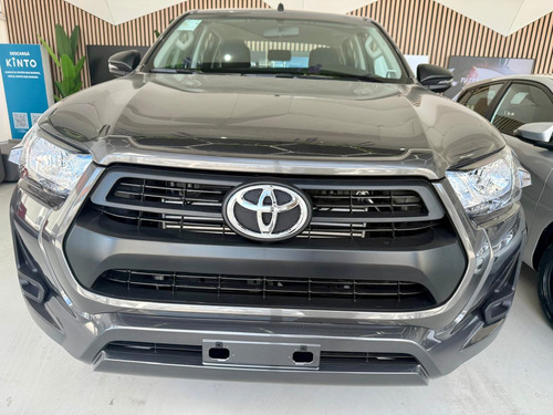 Toyota Hilux Pick-Up 2.4 Cd Sr 150cv 4x2 2025