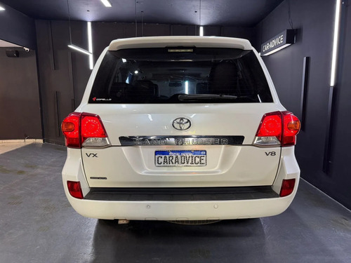 Toyota Land Cruiser 4.5 D4-D 200 VX AT 2013