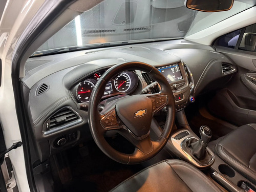 Chevrolet Cruze 1.4 LT 5P L20 2021