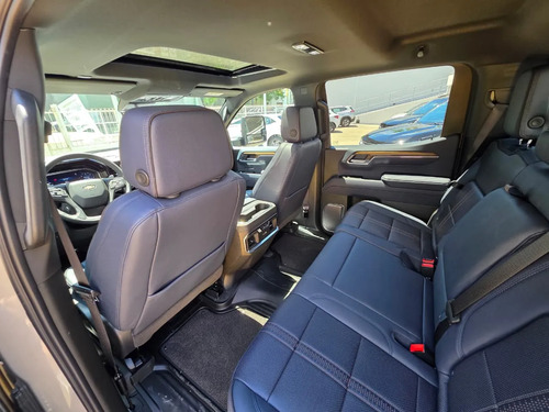 Chevrolet Silverado 5.3 V8 High Country 2026