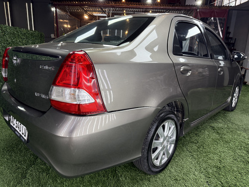 Toyota Etios 1.5 Sedan Xls 2018