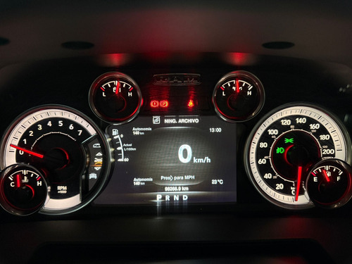 RAM 1500 5.7 DC 4X4 LARAMIE AT L13 2020