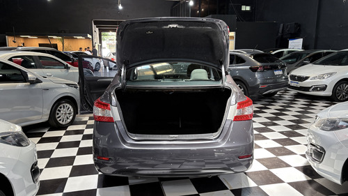 Nissan Sentra 1.8 Advance Pure Drive 2016